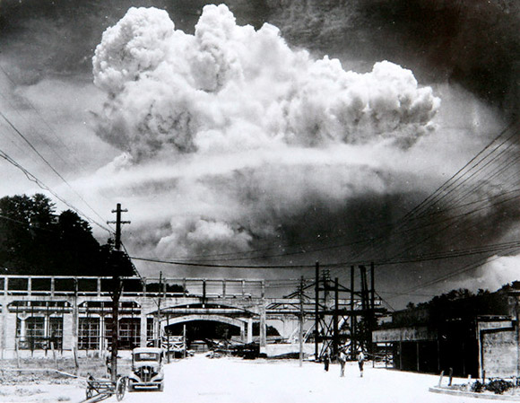 world war 2 pictures of bombs. ending World War II.